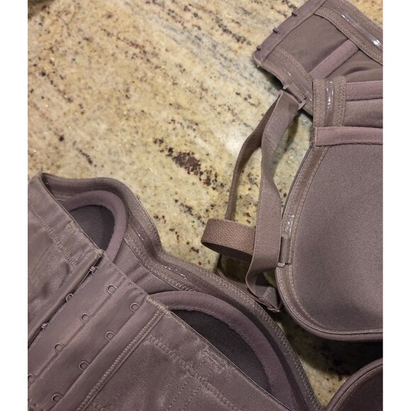 NEW! Lot of 2 Wacoal Bra 854119 Red Carpet Strapless Multiway Convertible 32DD - Picture 12 of 14